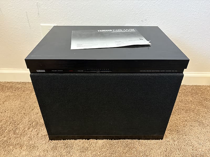 Vintage Yamaha NS-W2 Studio Subwoofer 1987 Made for NS-10 Monitors Works Perfectly  			