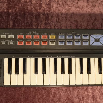 Yamaha PSS-125 PortaSound / 1980's Keyboard Synth CP