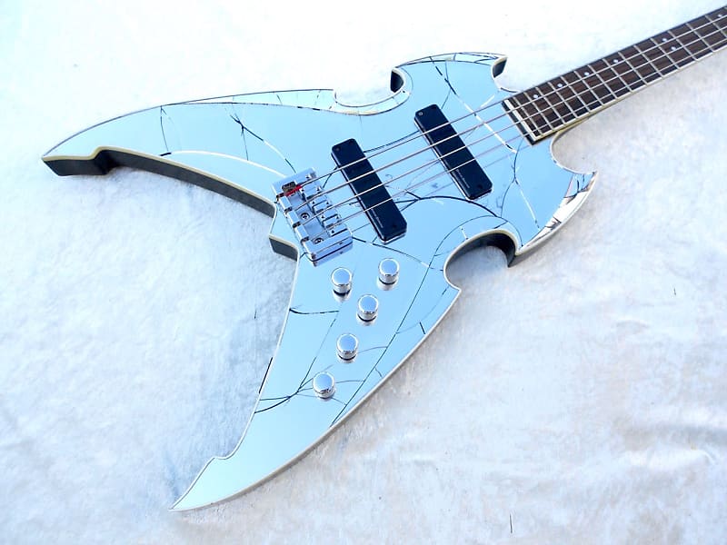 Silvertone Apocalypse Paul Stanley Cracked Mirror - Kiss Bass