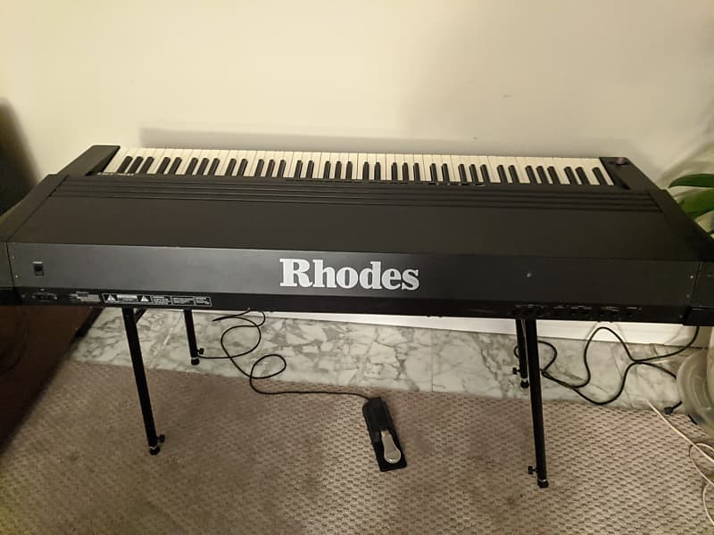 Roland Rhodes MK-80 - What To Know & Where To Buy | Equipboard