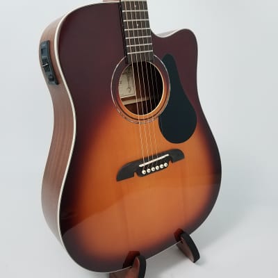 Alvarez Regent RD26CESB Acoustic Electric Sunburst Guitar with Gigbag image 2