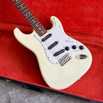 Fender ST-72 Stratocaster Reissue MIJ