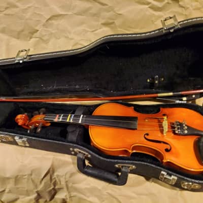 Suzuki Model 220 (1/2 Size) Violin, Japan, Vintage, with