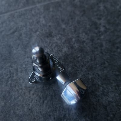 Martin Chrome Tuners tuning machines genuine closed back image 4