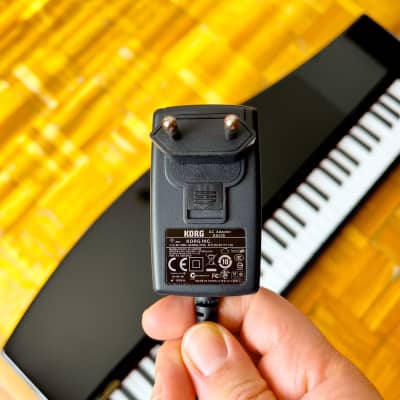 ☆ Brand New! ☆ Korg MicroPiano made in Japan - Mini Piano Keyboard 61 Key! Very great professional sounds! With original box, packaging, manual, p.supply! Impossible to find! image 10