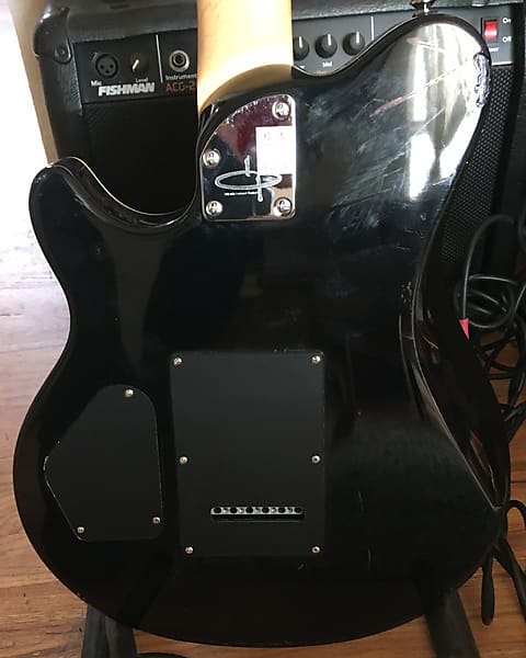 Ernie Ball OLP MM1 Purple Quilt Electric Guitar w/Gigbag Ernie Ball OLP MM1 Purple Quilt Electric Guitar w/Gigbag