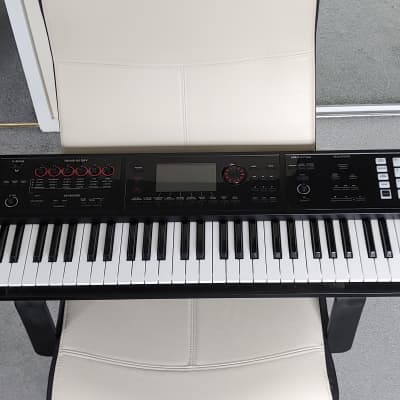 Roland FA-06 61-Key Music Workstation 2014 - Present - Black
