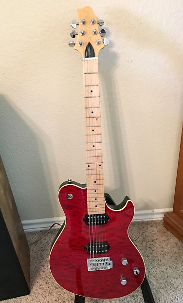 Samick Greg Bennett FastBack 2007 Flamed Red Maple Looks and Plays Great