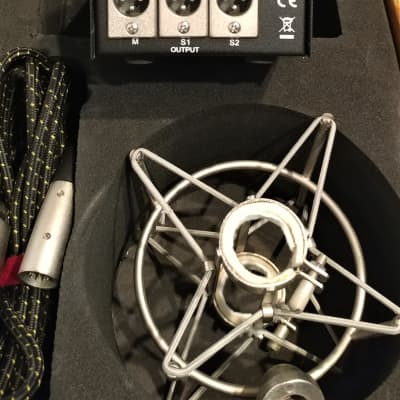 Stellar Labs RM-6 Stereo Ribbon Microphone with Lundahl