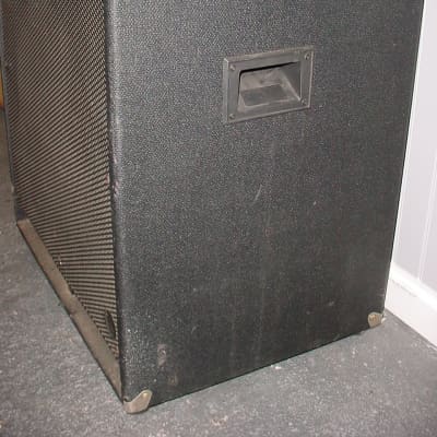 Fender Bassman 115 1x15 Bass Speaker Cabinet image 3