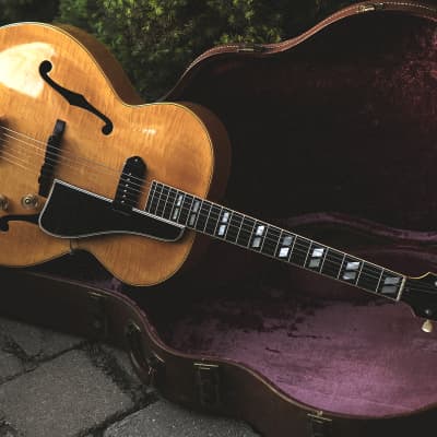 1949 Gibson ES-300N (Collector Grade) for sale