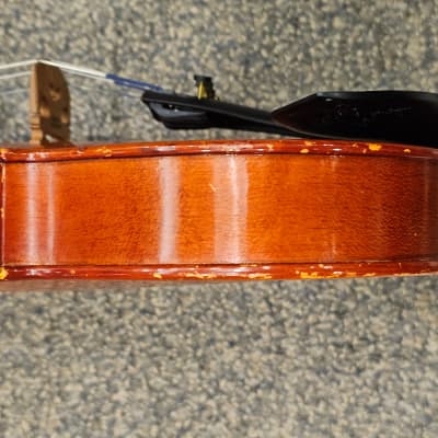 D Z Strad Violin Model 101 (Rental Return) (4/4 Full Size) image 12