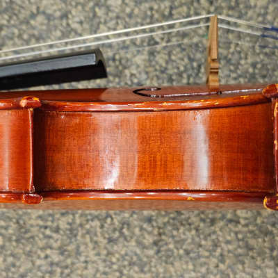 D Z Strad Violin Model 101 (Rental Return) (4/4 Full Size) image 11