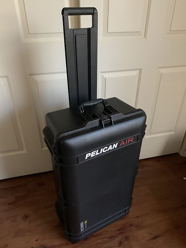Pelican Air 1615 with custom pedalboard Black Reverb