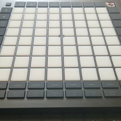Novation Launchpad Pro MKIII with Decksaver & Riser Stand image 2