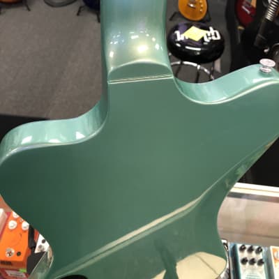 Gibson Thunderbird Bass Inverness Green, Non-reverse Headstock with Case image 12