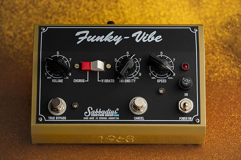 Sabbadius Funky Vibe Gold / Uni ユニ バイブ Sabbadius エフェクター Funky Vibe Gold ファンキー バイブ