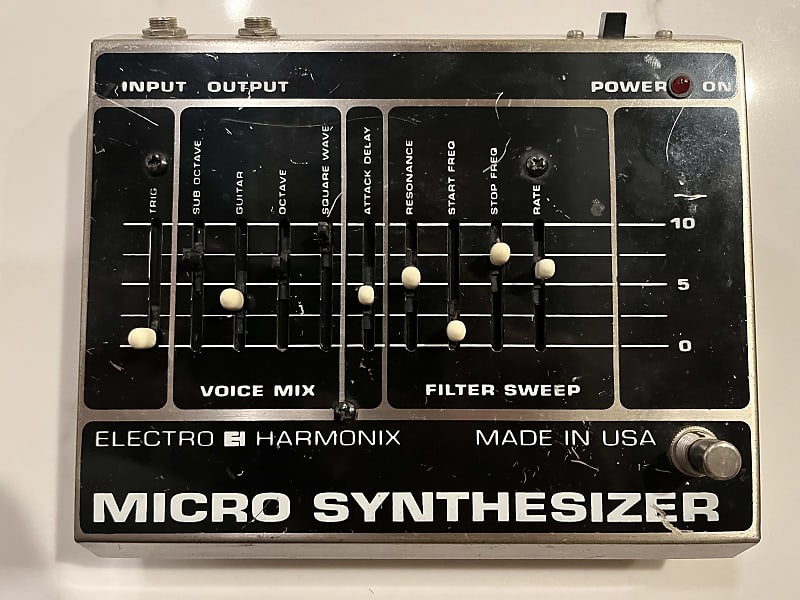 Electro-Harmonix Micro Synthesizer