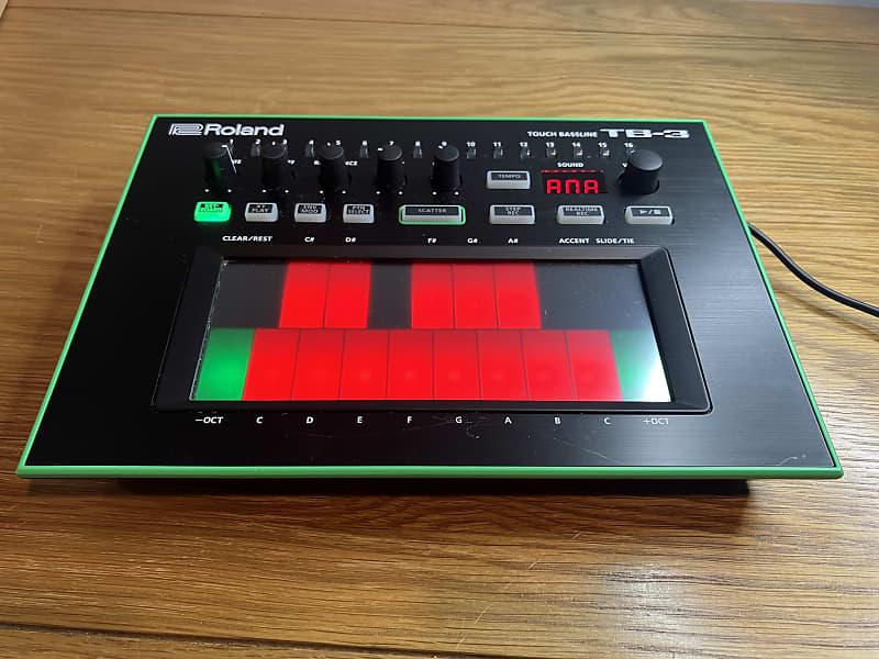 Roland AIRA TB-3 Touch Bassline Synthesizer | Reverb