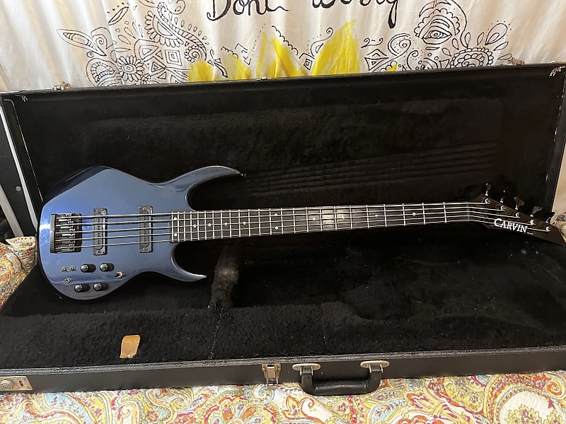 Carvin bass deals guitar