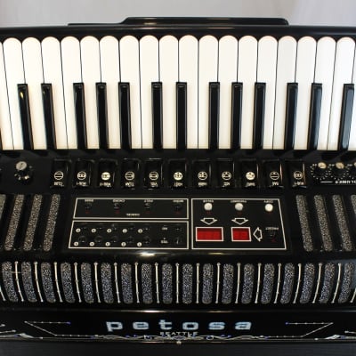 6344 - Black Petosa P1000 Piano Accordion LMMM 41 120 image 2