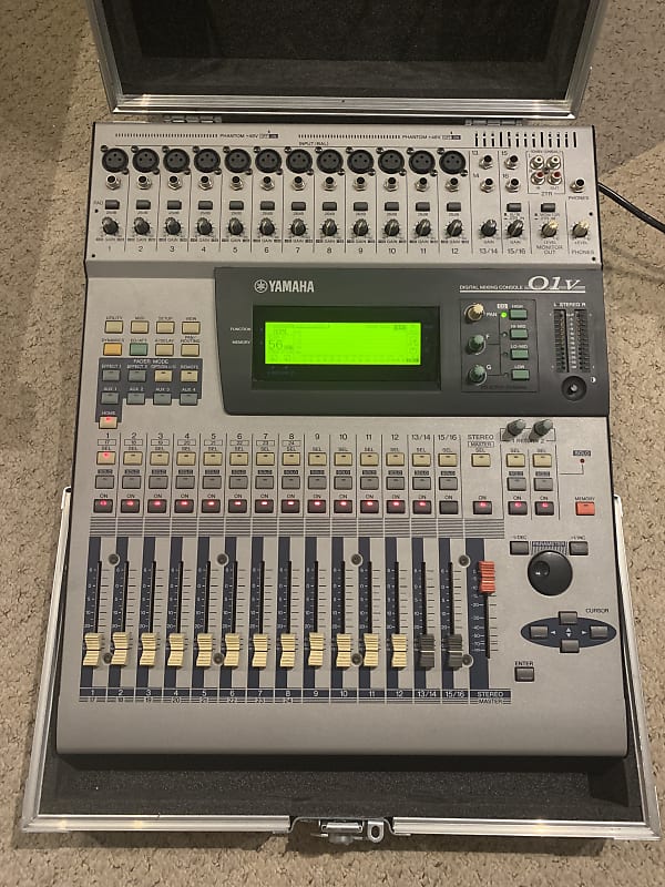 Yamaha 01v Digital Mixing Desk with MY8AT ADAT I/O card and Reverb