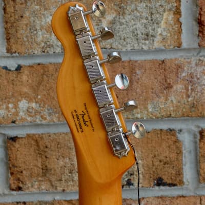Fender Squier Classic Vibe '60s Telecaster® Thinline Natural image 8
