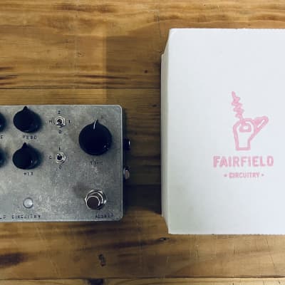 Fairfield Circuitry Meet Maude Delay | Reverb