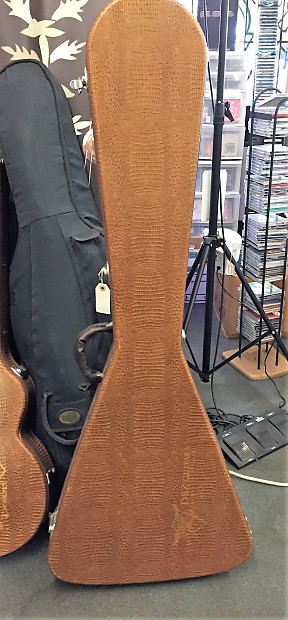 Dean DBZ Cavallo Flying V Sunburst | Reverb Dean DBZ Cavallo Flying V Sunburst | Reverb