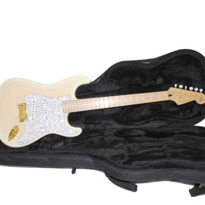 Fender STR-135 RK Richie Kotzen Signature Stratocaster Made In Japan 1996 - 2000