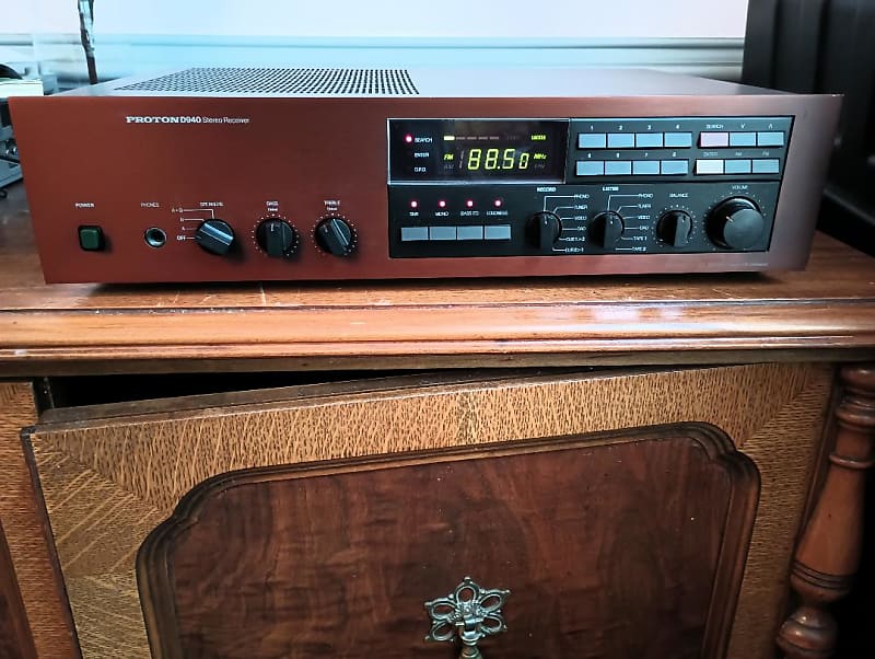 Proton D940 stereo receiver in excellent condition 2000's Reverb