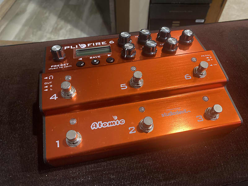 Atomic AmpliFIRE 6
