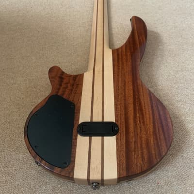 Tanglewood Canyon 3 4 String Long Scale Electric Bass Guitar image 10