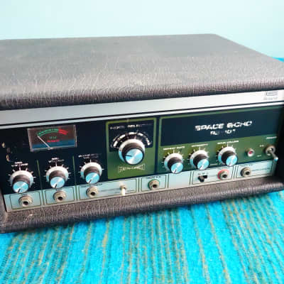 Roland RE-101 - Gearspace