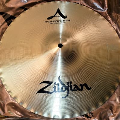 Zildjian 14" A Series Mastersound Hi-Hat Cymbals (2021 Pair) New, Selling as Used image 4