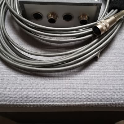 Neumann KM 84 Small Diaphragm Cardioid Condenser Microphone Neumann KM 84 Small Diaphragm Cardioid Condenser Microphone