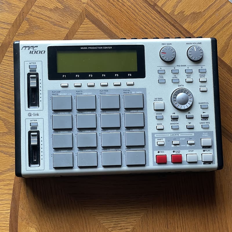 Custom Akai MPC1000 w/max RAM, JJOS2XL, & more