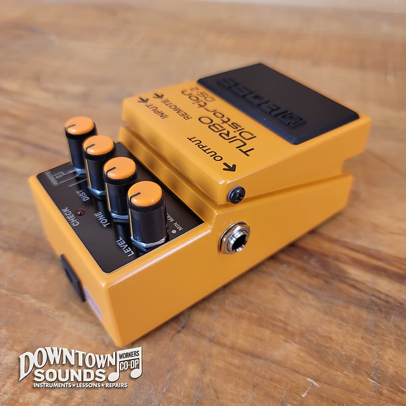 BOSS / DS-2 【Turbo Distortion】 Boss DS-2 Turbo Distortion Distortion Effect Device +