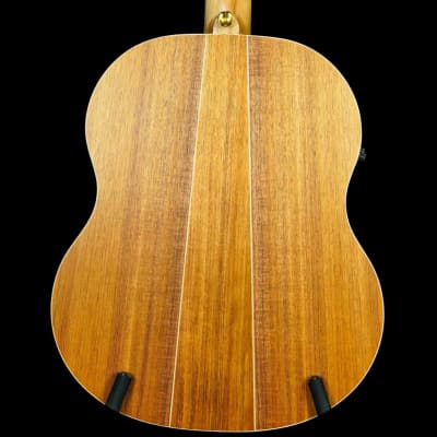 Cole Clark Little Lady Series 2 All Solid Australian Blackwood Acoustic Electric Guitar image 9