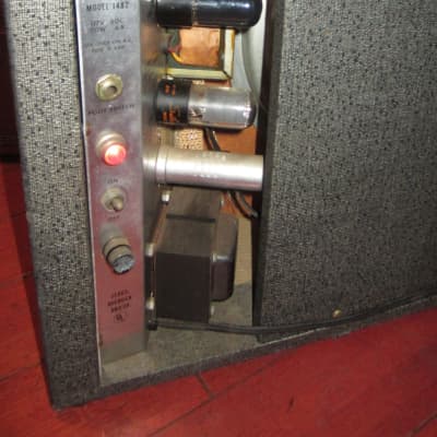 ~1964 Silvertone Model 1482 Combo Amp Grey image 5