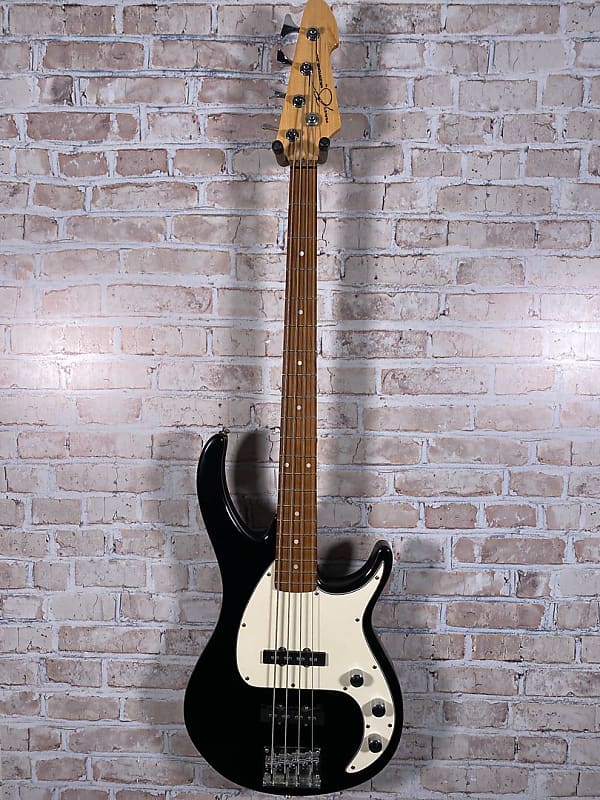 Peavey milestone bxp store bass guitar