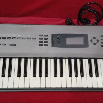 Korg N364 61-Key Music Workstation 1996 61 keys 220v need replace battery and one plastic push button No Disk Drive ALL WORK PERFECT