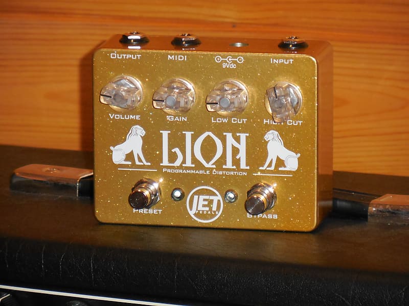 Jet Pedals Lion Programmable Distortion pedal Reverb