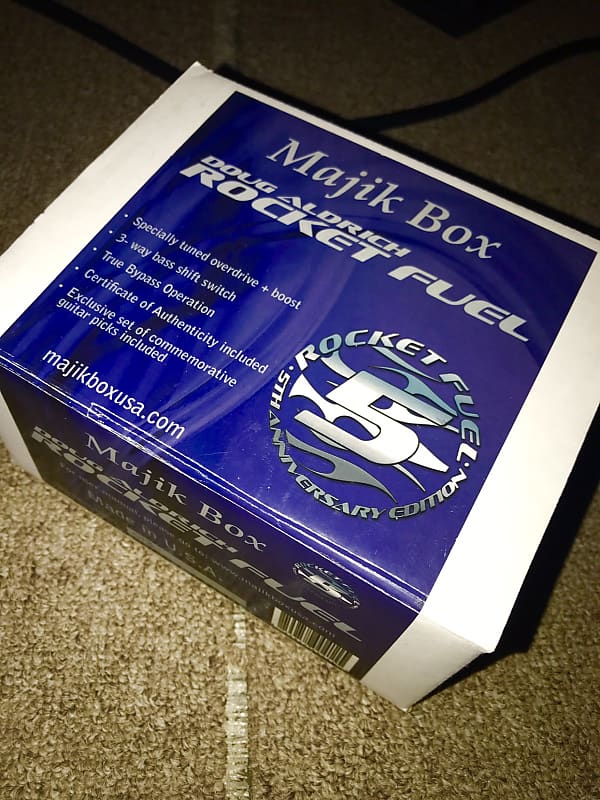 MAJIK BOX ROCKET FUEL DOUG ALDRICH  2016 LIMITED EDITION BLUE   RARE !!!! image 1