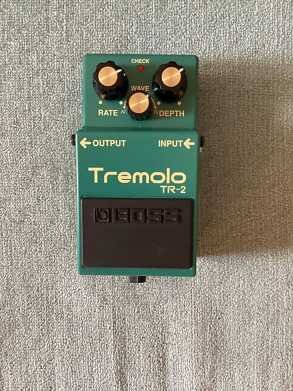 Boss TR-2 Tremolo | Reverb Canada