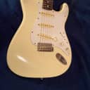 Squier Japan Stratocaster 1984-87 White