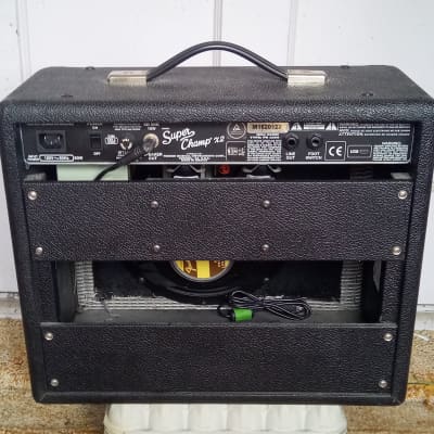Fender Super Champ X2 2-Channel 15-Watt 1x10