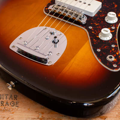 2002 Fender Japan Jazzmaster 62 Vintage Reissue 3-tone Sunburst offset guitar - all original CIJ image 18