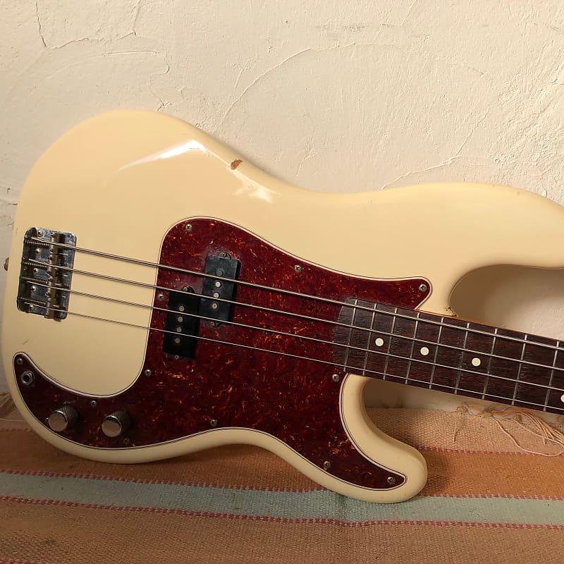 Squier SPB50 Precision Bass 1982 