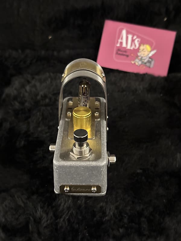 SviSound Tube mini booster SviSound TubeZoid-B - Silver